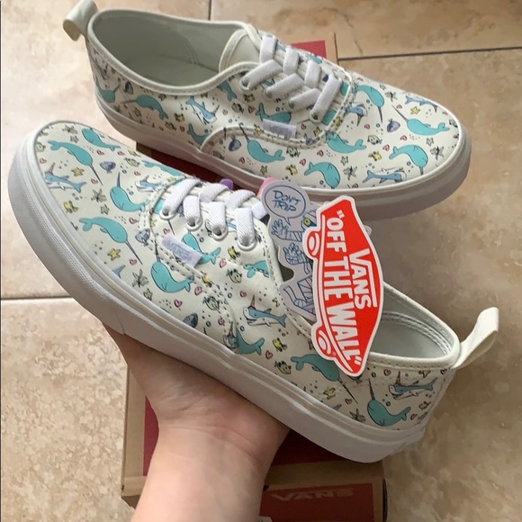 Vans Other - VANS Authentic Elastic Sea Animal